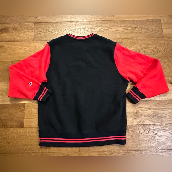 Champion sweatshirt.Size L. Excellent condition. - Picture 4 of 5